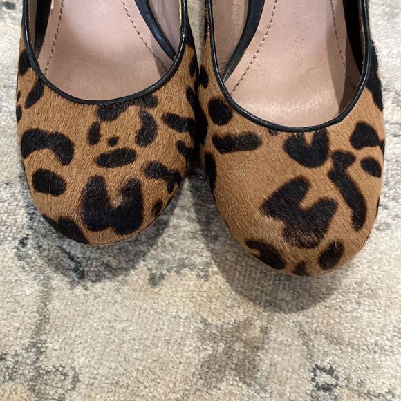 Vince Camuto leopard heels - Picture 4 of 5